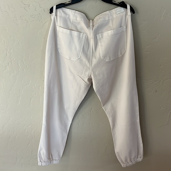PAIGE Pleated Mayslie Double Button Jogger Jeans (Quartz Sand/Ecru) -NWOT 32 - Picture 10 of 16